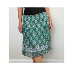 Max Studio Green Boho Medallion Pleated Skirt Overlay - EUC - Size L